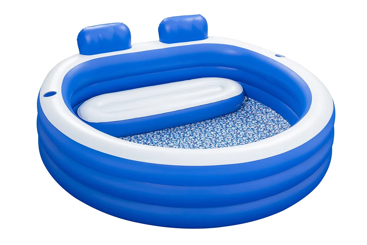7'7" x 7'2" x 31"/2.31m x 2.19m x 79cm Splash Paradise Family Pool